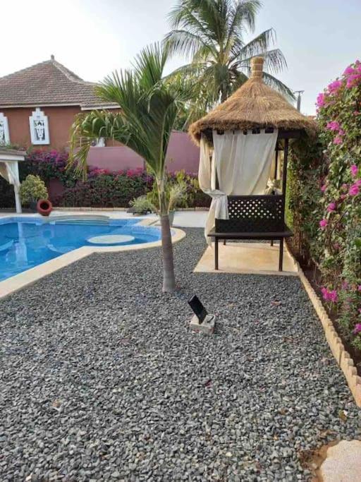 Tres Belle Villa Au Coeur De Saly Exteriör bild