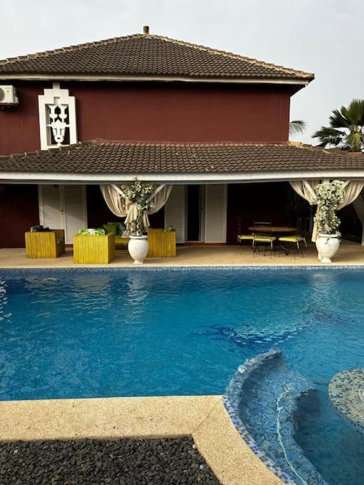 Tres Belle Villa Au Coeur De Saly Exteriör bild